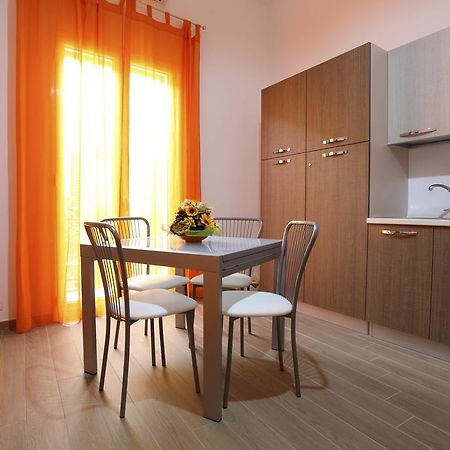 B&B La Grande Mela Santo Stefano di Camastra Kültér fotó
